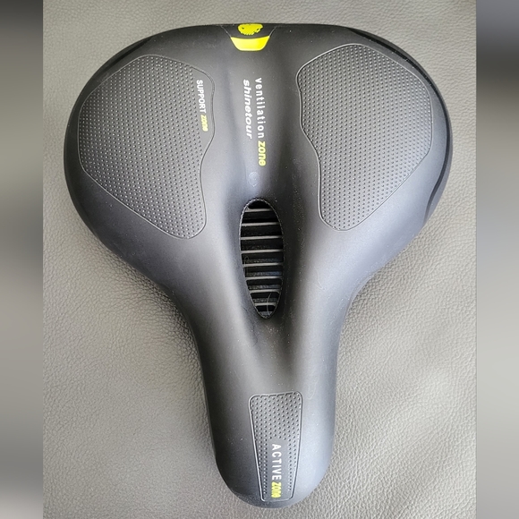 Bicycle Seat • Ventilation • Shock Absorption • Comfort - Picture 7 of 11